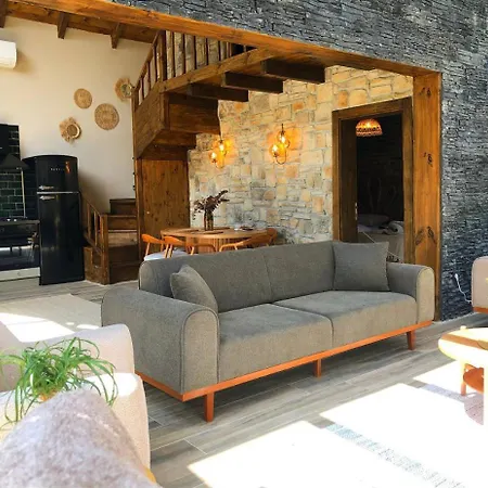 Villa Safari Tas Ev