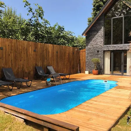 Villa Safari Tas Ev *