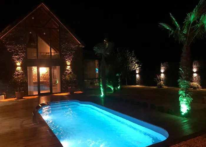 Safari Tas Ev 萨潘贾